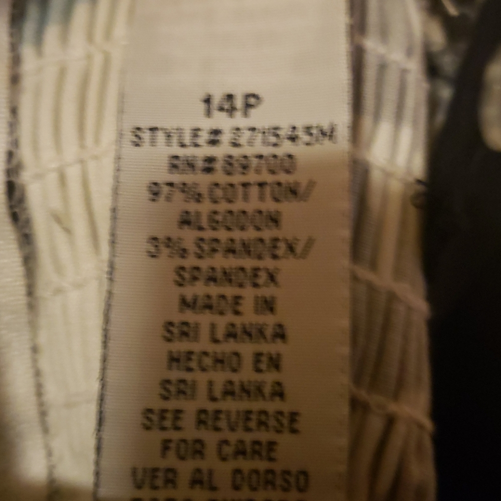 Dress - Picture 2 of 2